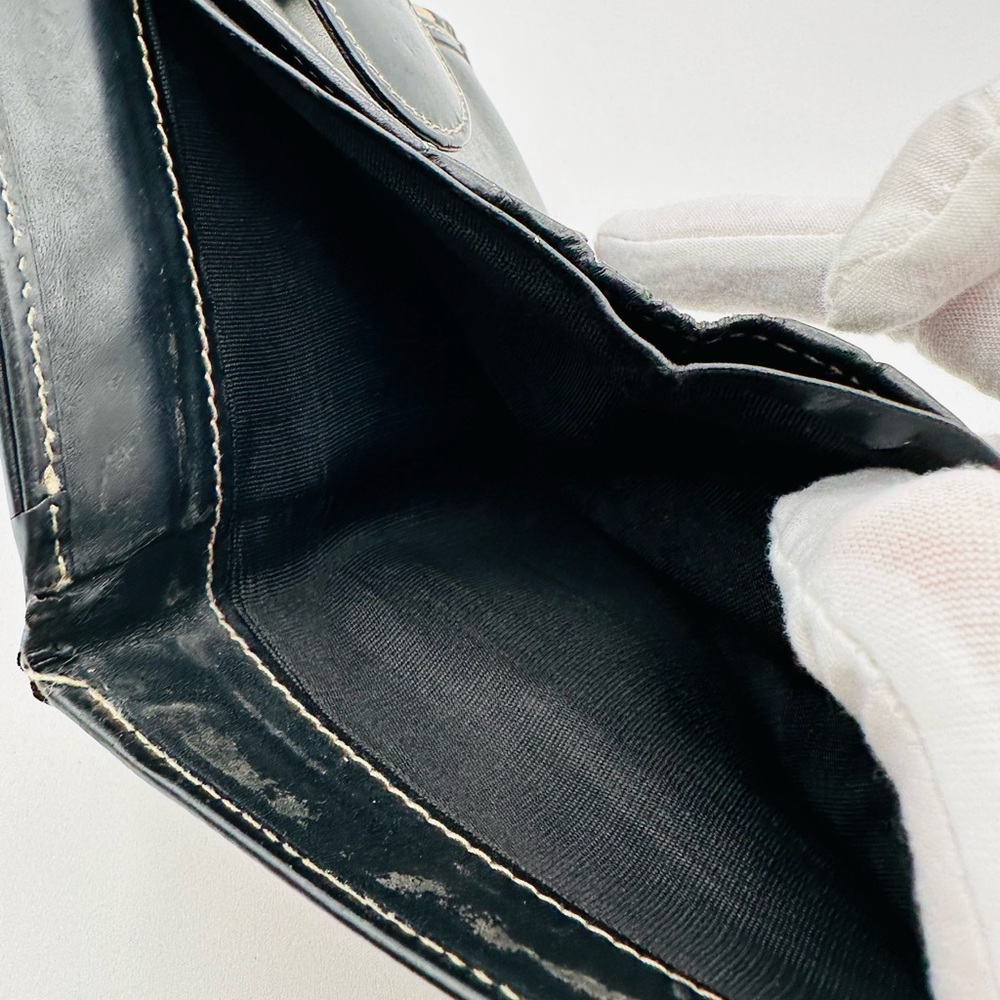 Burberry Tan and Black Checkered Wallet - Picture 11 of 13